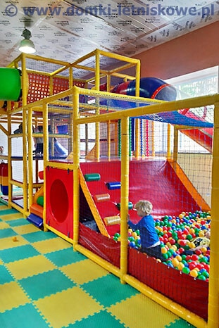 Zoo w Tuchlinie atrakcje dla dzieci plac zabaw